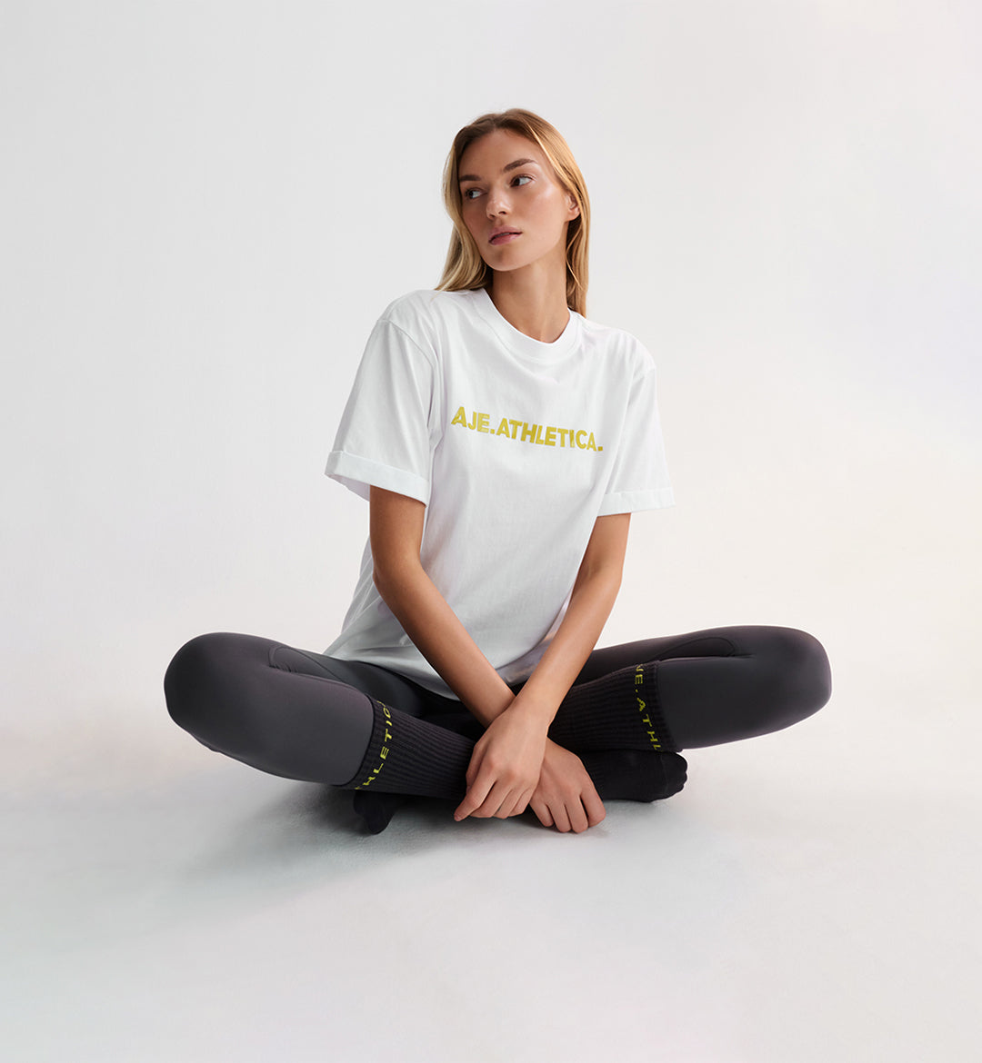 Shop Womens Designer Tees & T-Shirts – AJE ATHLETICA AU